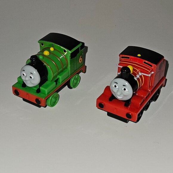 Percy James SMALL 2" Train Lot Pull-Back Move TESTED Thomas Tank Engine Friends - Picture 1 of 9